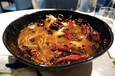 Hulu At King Street Wharf