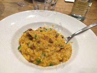 Mi Piace Pizza E Bar