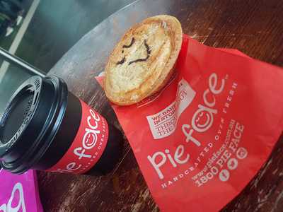 Pie Face