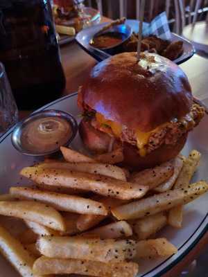 The Silverlake Social