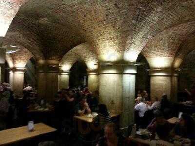 Cafe Crypt