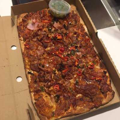 Crust Pizza Alexandria