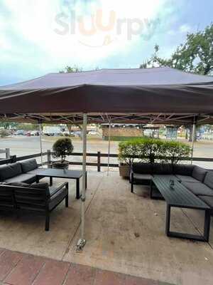 Delatite Hotel Bistro