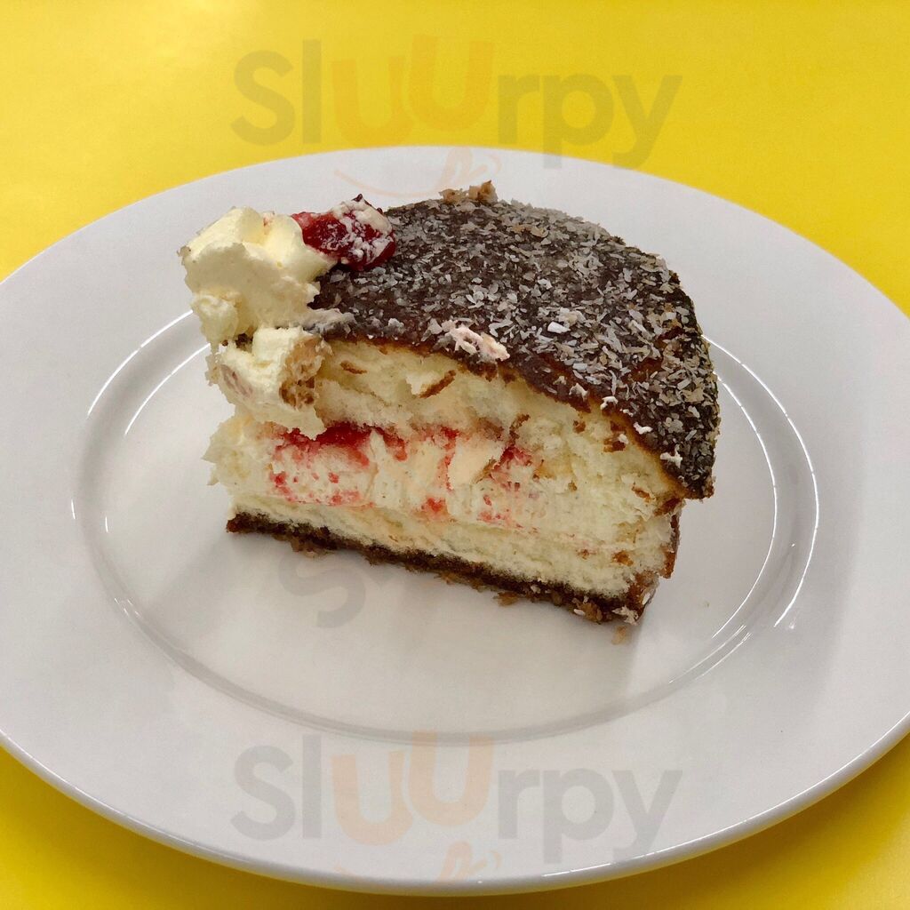 The Austral Cafe And Bakery