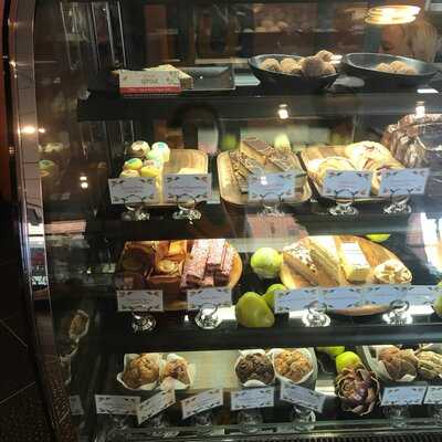 Cervo'z Cafe & Catering