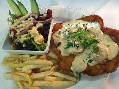 Criterion Hotel Family Restaurant