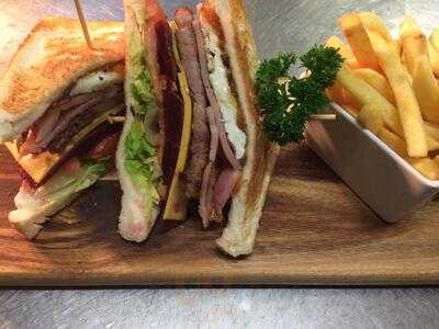 Criterion Hotel Family Restaurant