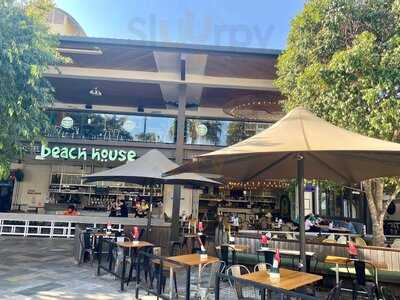 Hotel Beach House Garden City