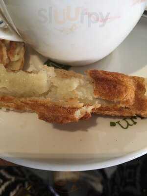 Oliver Brown Belgian Chocolate Cafe