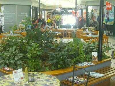 Vincenzo's Coffee Lounge