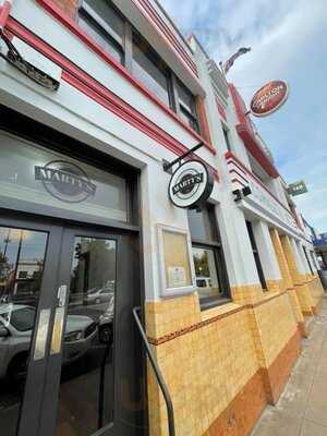 Commercial Hotel Pub