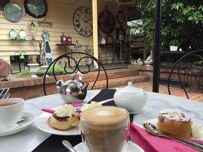 Simply Perfect Pieces