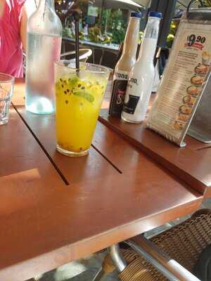 Hog's Breath Cafe Garden City  