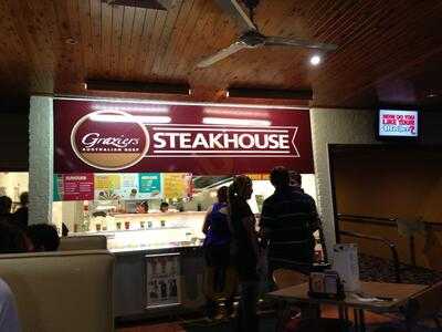 Coutts Commercial Hotel