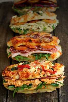 Sea Breeze Cafe And Laundromat