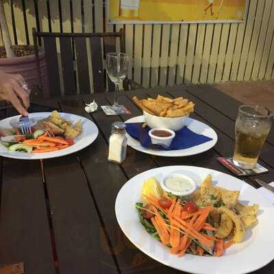 Bistro 75 At The Commonwealth Hotel Roma