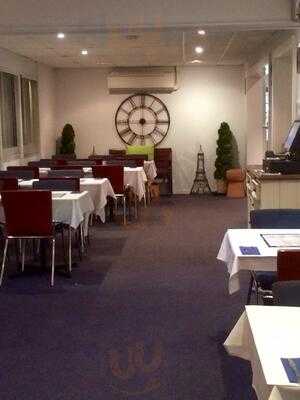 Bistro 75 At The Commonwealth Hotel Roma