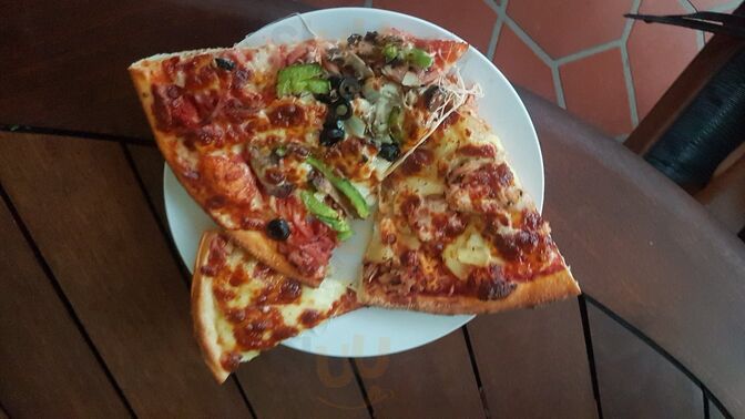 Michelangelo's Pizza & Pasta