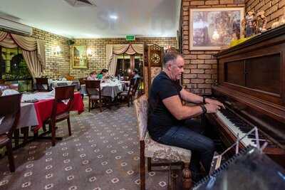 Overlander Homestead Steakhouse