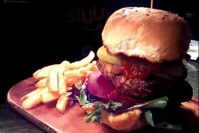 The Queens Arms Restaurant