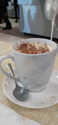 Nana's Homewares And Antiques