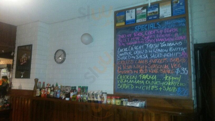 Leahys Gascoyne Hotel