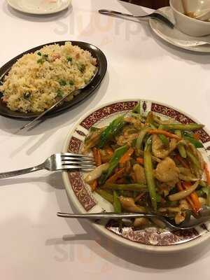 Golden Dragon Chinese Restaurant