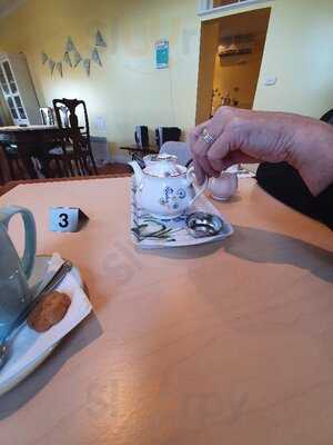 The Speckled Hen Cafe