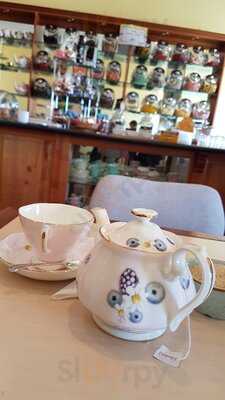 The Speckled Hen Cafe