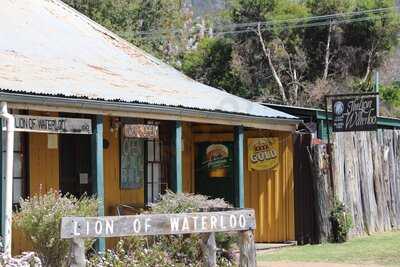 Lion Of Waterloo Tavern