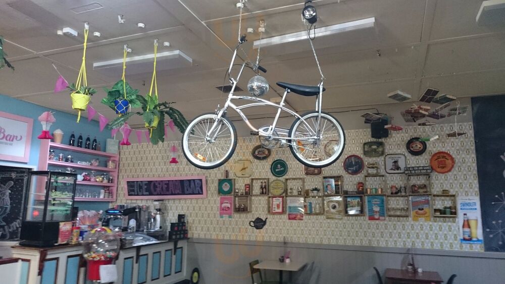 1971 Boutique Restaurant