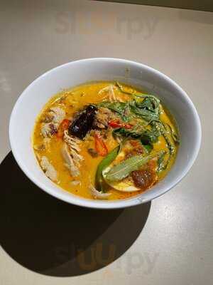 Penguin House - Asian Fusion Restaurant