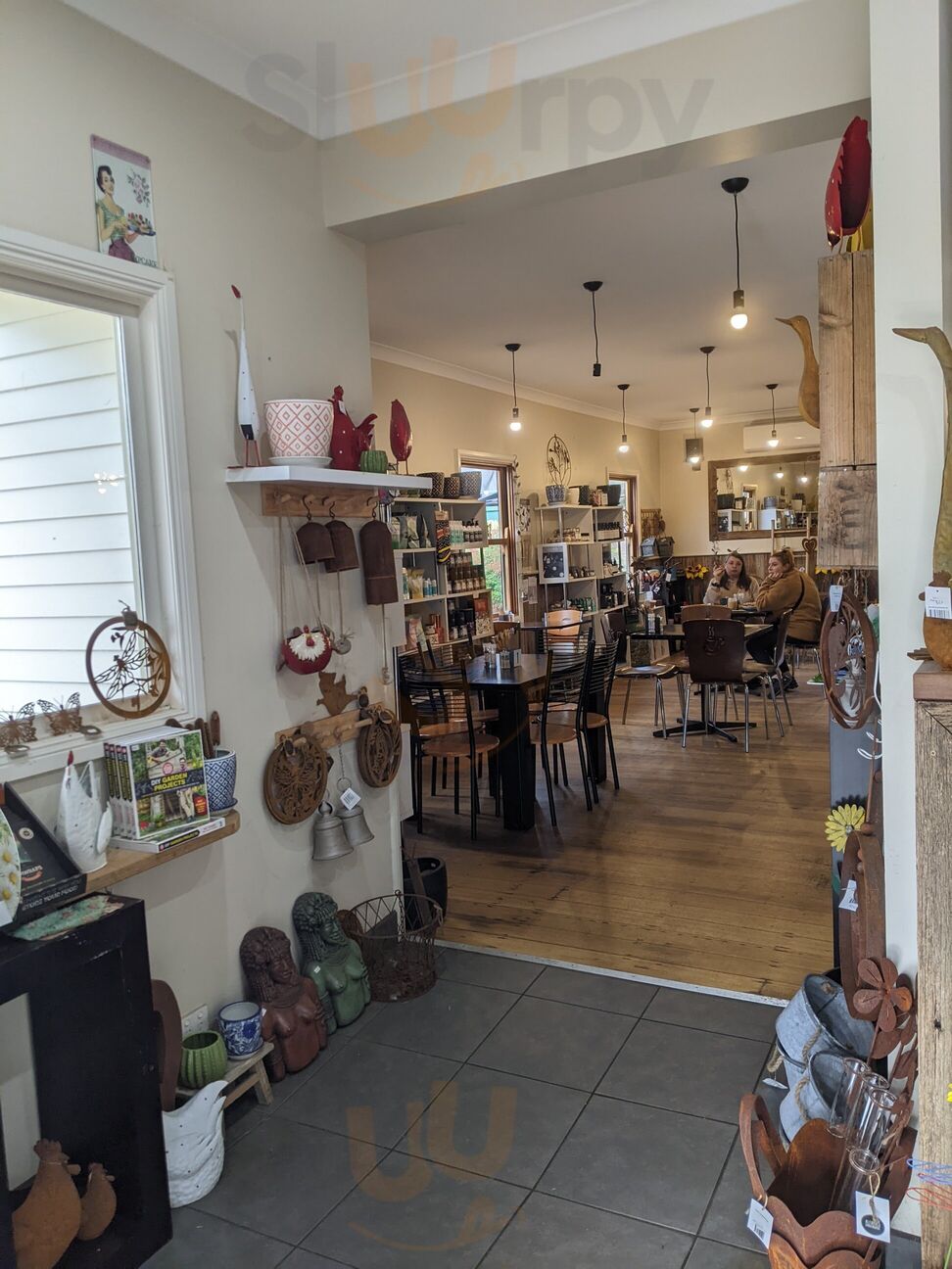 Grassroots Deli Cafe