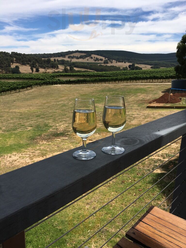 Courabyra Wines