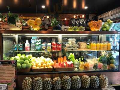 Chuu Salad And Juice Bar