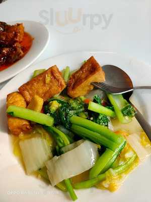 Golden Island Chinese Take Away