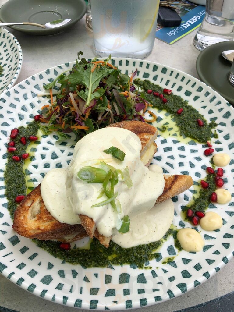 The Green Door Cafe-restaurant-apothecary