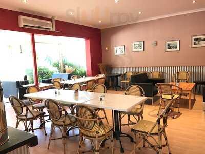 Golden Wattle Cafe Bakery