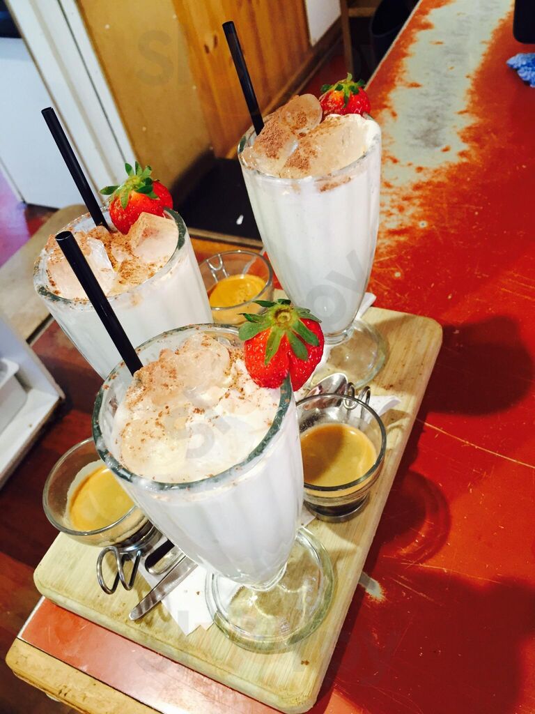 Morries Ice Creamery