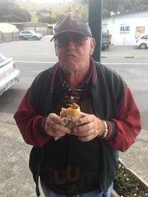 Three Islands Bakehouse