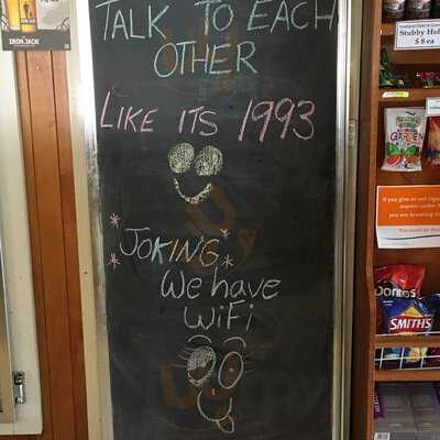 Southport Hotel & Caravan Park