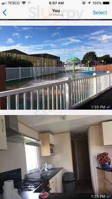 Southport Hotel & Caravan Park