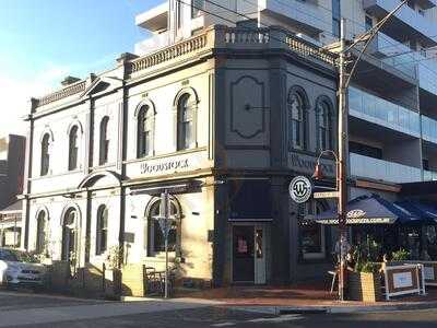 Woodstock Pizzicheria