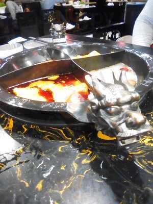 In The Jin Hot Pot