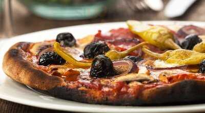 The Members Lounge - Bar Bistro-pizzeria