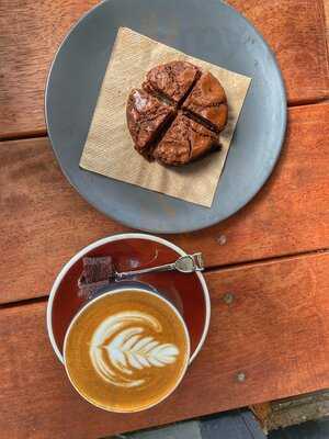 Puncheur Coffee Roasters