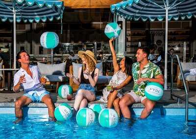 Baha Poolside Bar & Kitchen