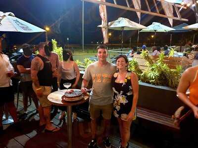 Smokey J's Brew & Que