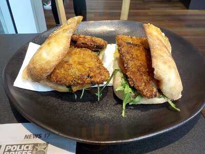 Cafenatics On Latrobe