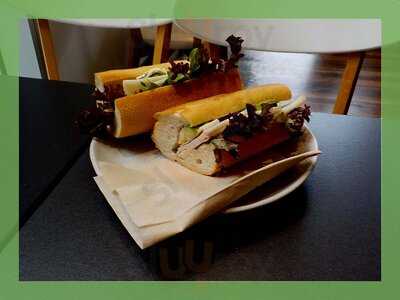 Cafenatics On Latrobe